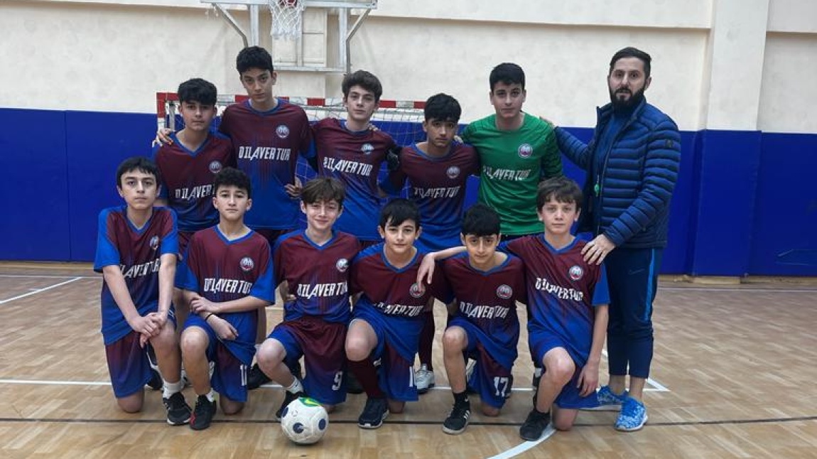 Yıldız Erkek Takımımızla İlçe Futsal Yarışmalarına Katılım Sağladık